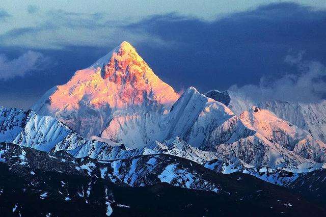 关注丨珠穆朗玛峰成了一座“垃圾峰”？