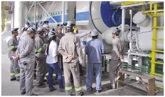 ag贵宾厅环保在巴西为废轮胎热解项目客户开展培训